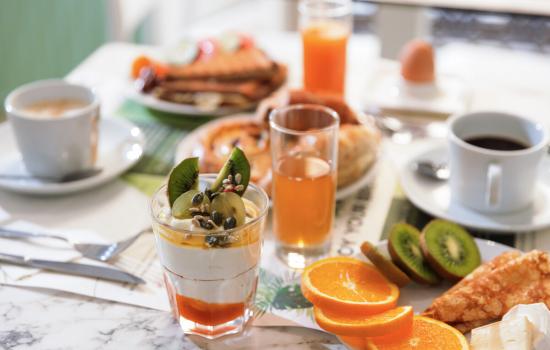 A healthy and delicious breakfast at the Hotel Florence Nice