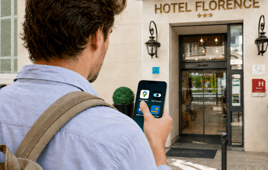 8 applications pour visiter la Côte d’Azur à pied et en transports