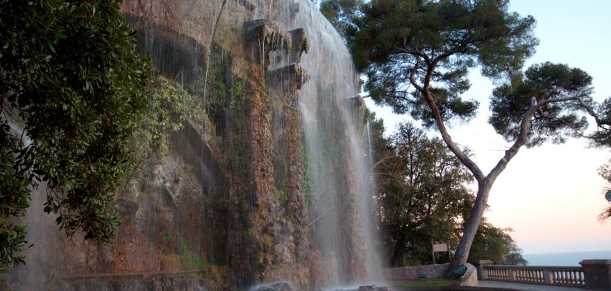 Замковый холм